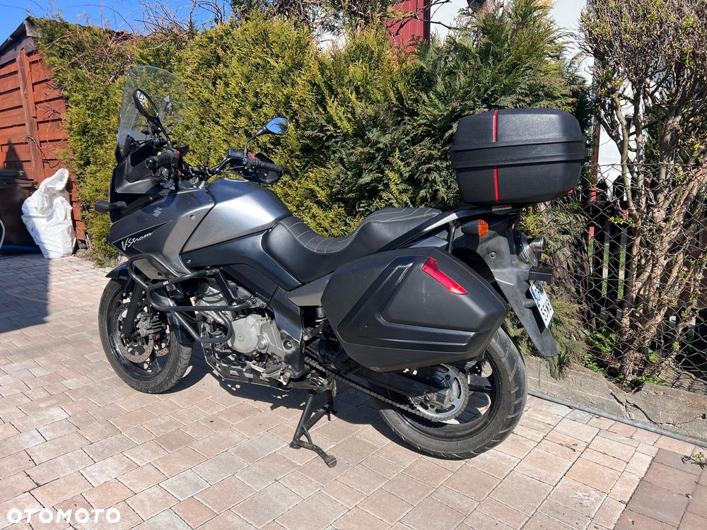 Suzuki V-STROM - 7