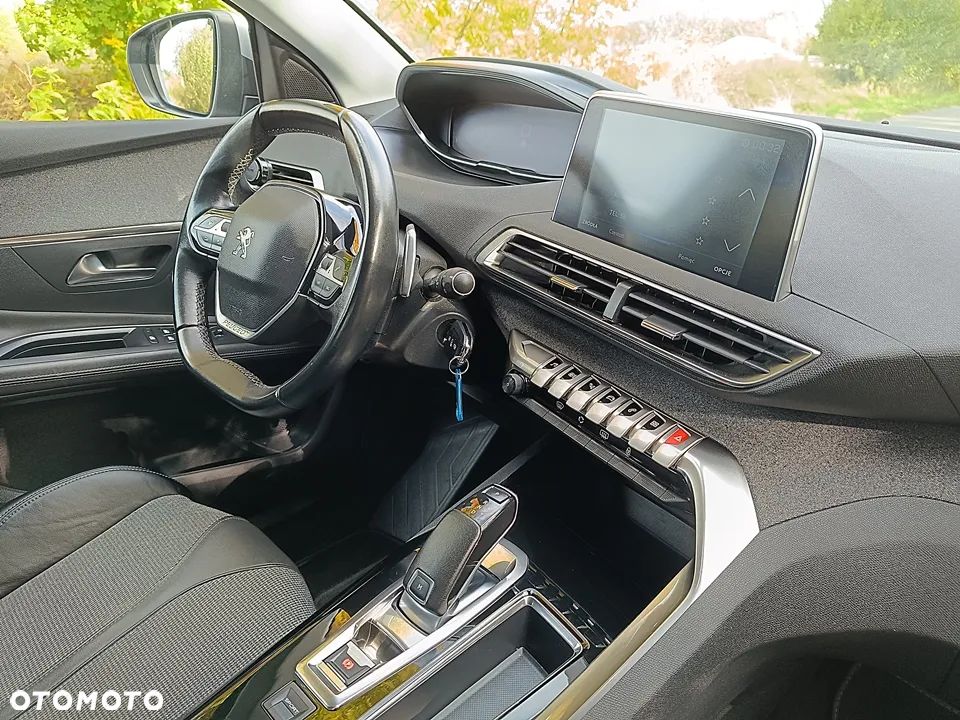 Peugeot 3008 1.5 BlueHDi Allure S&S EAT8 - 19
