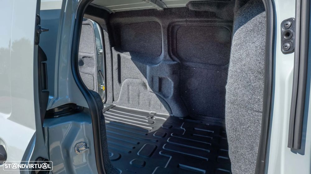 Ford Courier Van N1 1.5 EcoBlue 100cv Euro 6.2 Trend Plus 5 portas - 32
