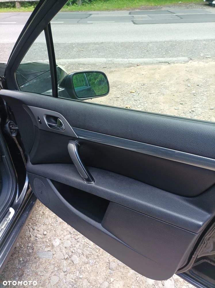 Peugeot 407 - 16