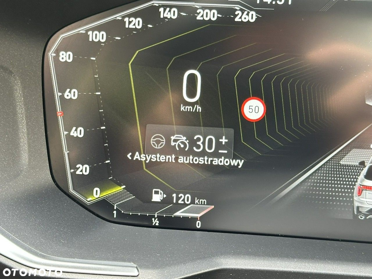 Lynk & Co 01 PHEV - 36