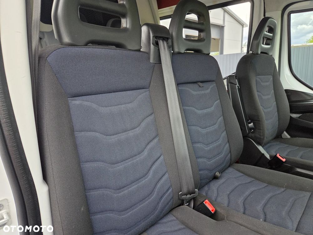 Iveco Daily - 12