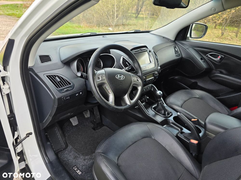 Hyundai ix35 1.7 CRDi 2WD blue Comfort - 18