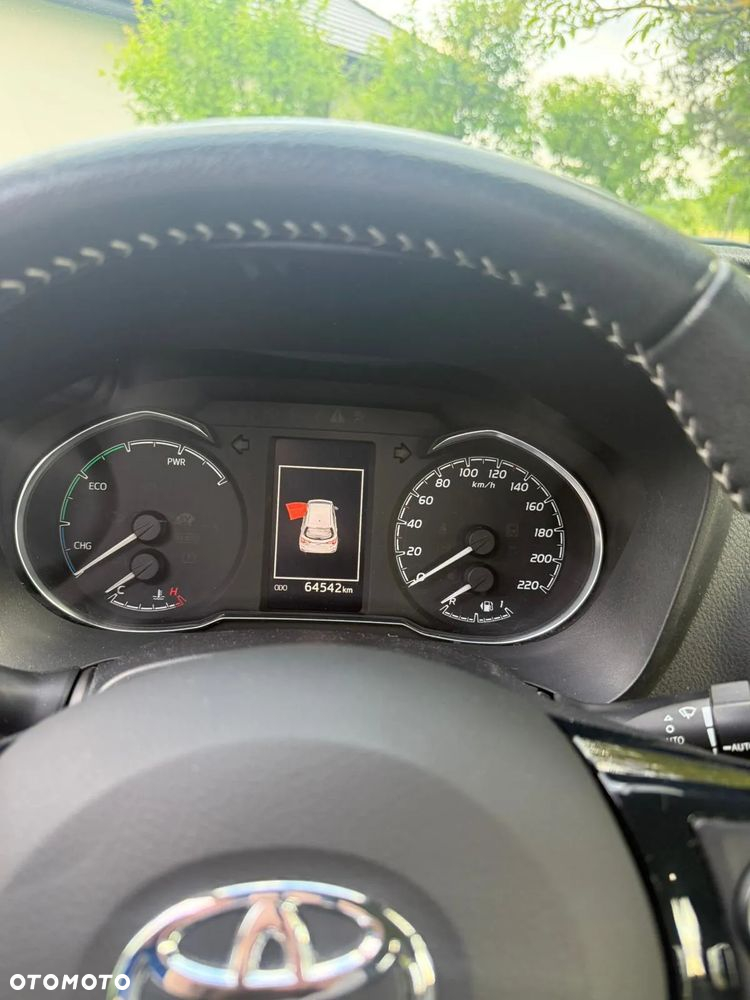 Toyota Yaris - 5