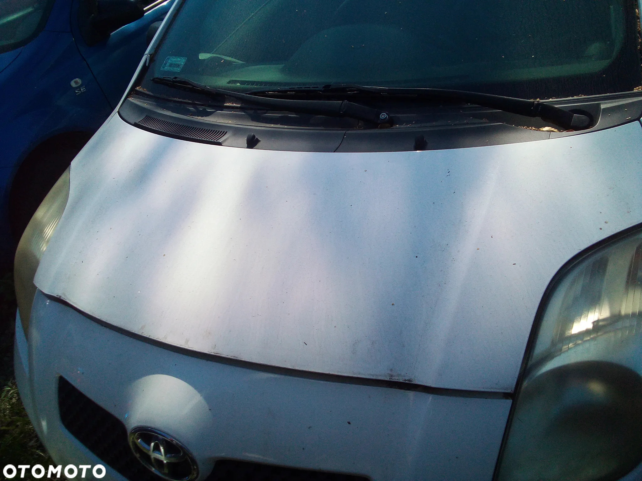 * MASKA TOYOTA YARIS II * - 3