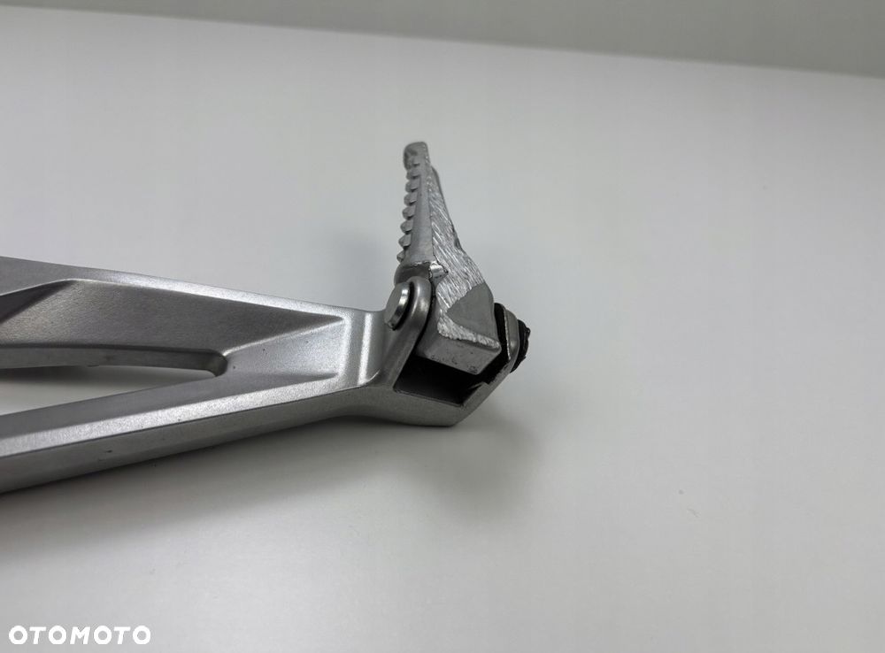 Lewy set pasażera Honda CBR 600RR PC69 2024- Oryginał - 9