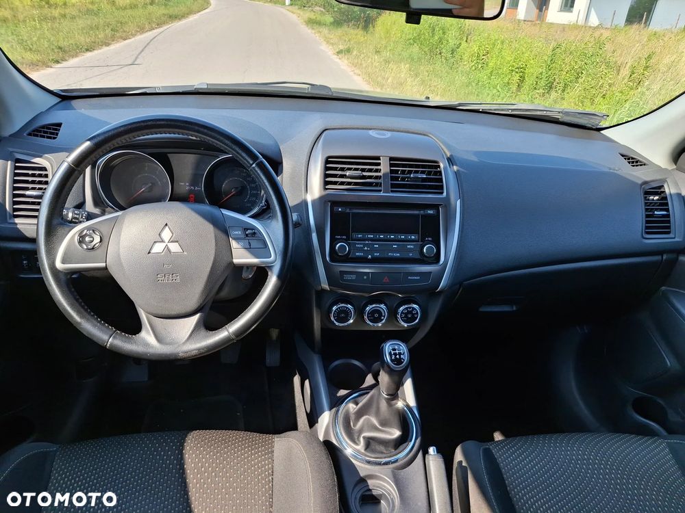 Mitsubishi ASX 1.6 Invite - 17