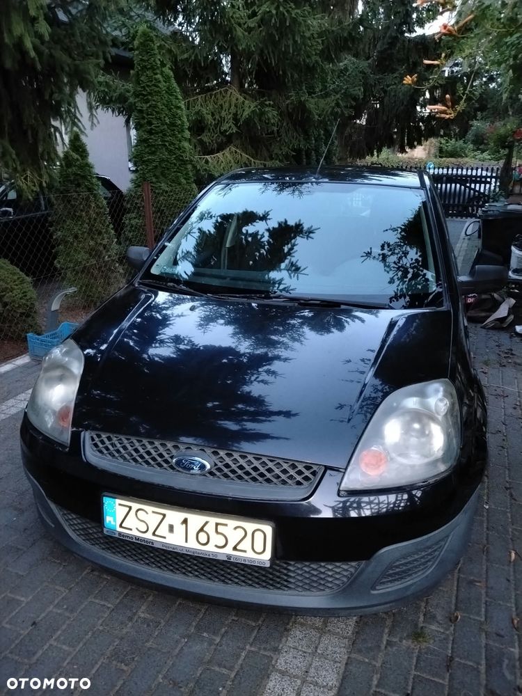 Ford Fiesta 1.3 - 4
