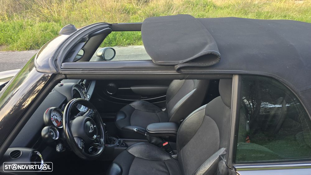 MINI Cabrio Cooper D Auto - 10