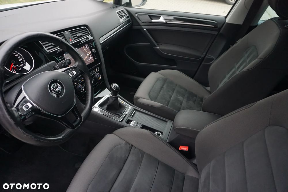 Volkswagen Golf 1.5 TSI ACT OPF BlueMotion Highline - 36