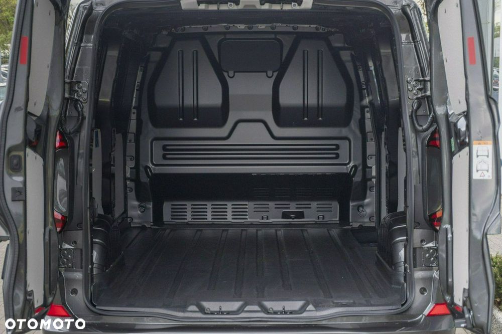 Volkswagen Transporter - 11