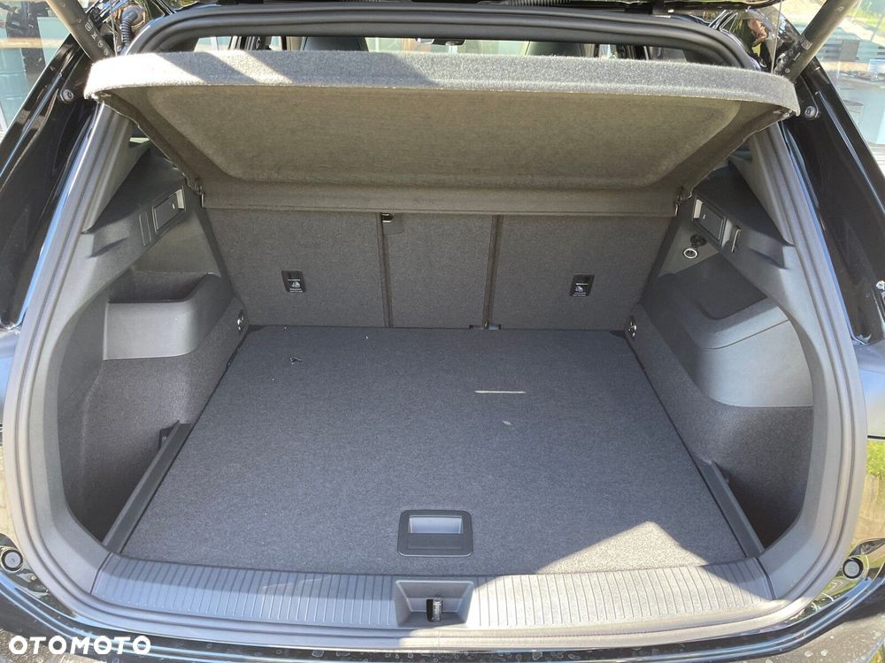 Volkswagen Tiguan - 28