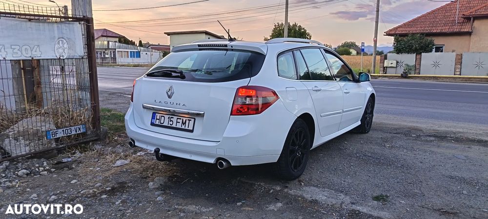 Renault Laguna dCi 150 FAP Start-Stop Dynamique - 24