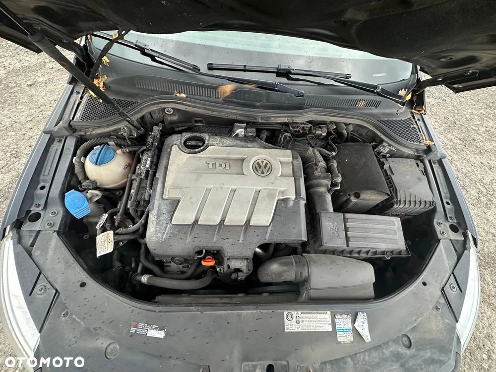 Volkswagen Passat CC 2.0 Blue TDI - 19