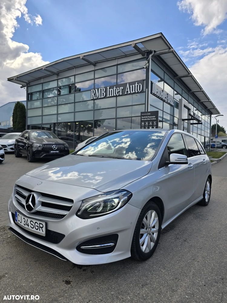 Mercedes-Benz B 180 - 13