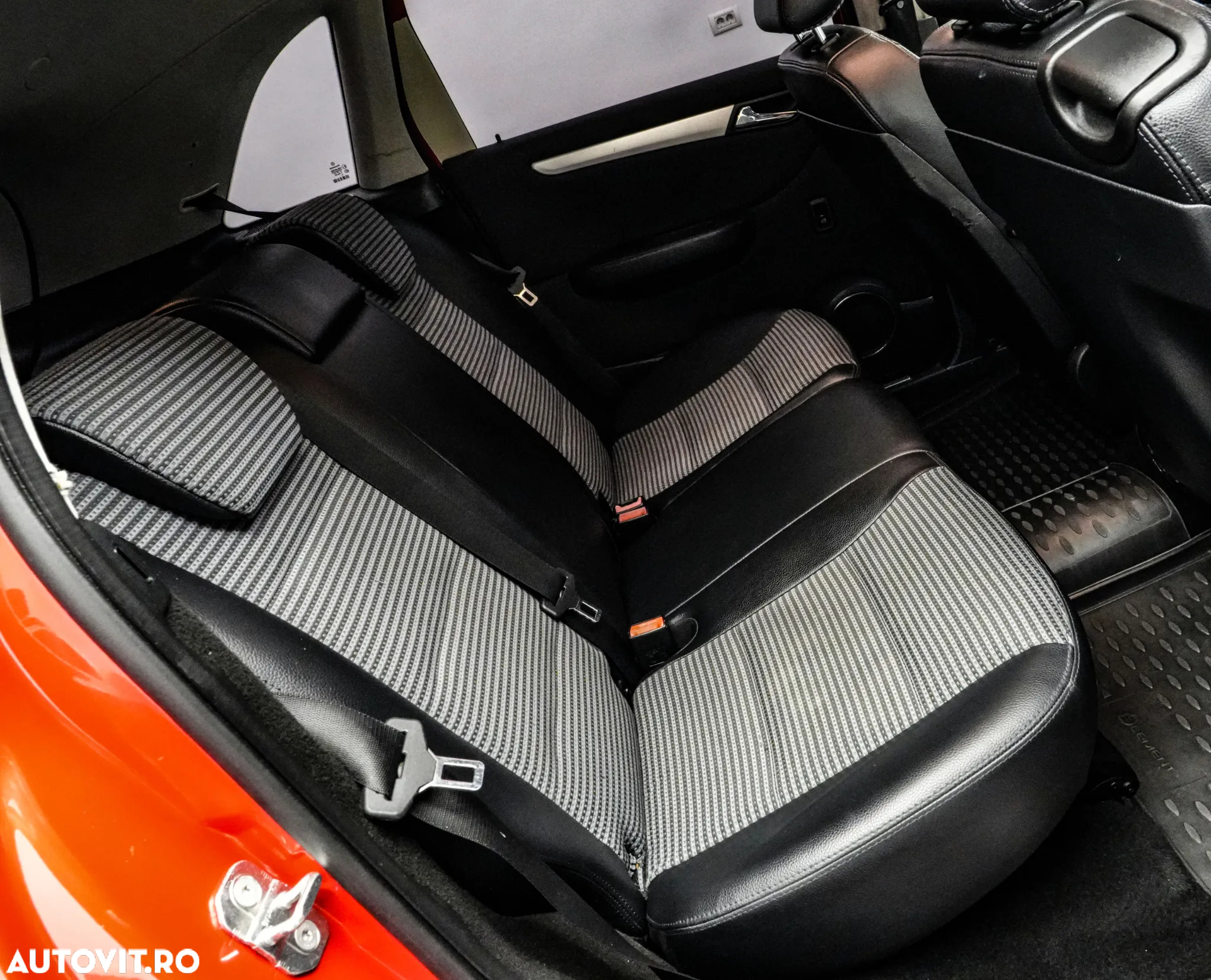Mercedes-Benz B 170 - 18