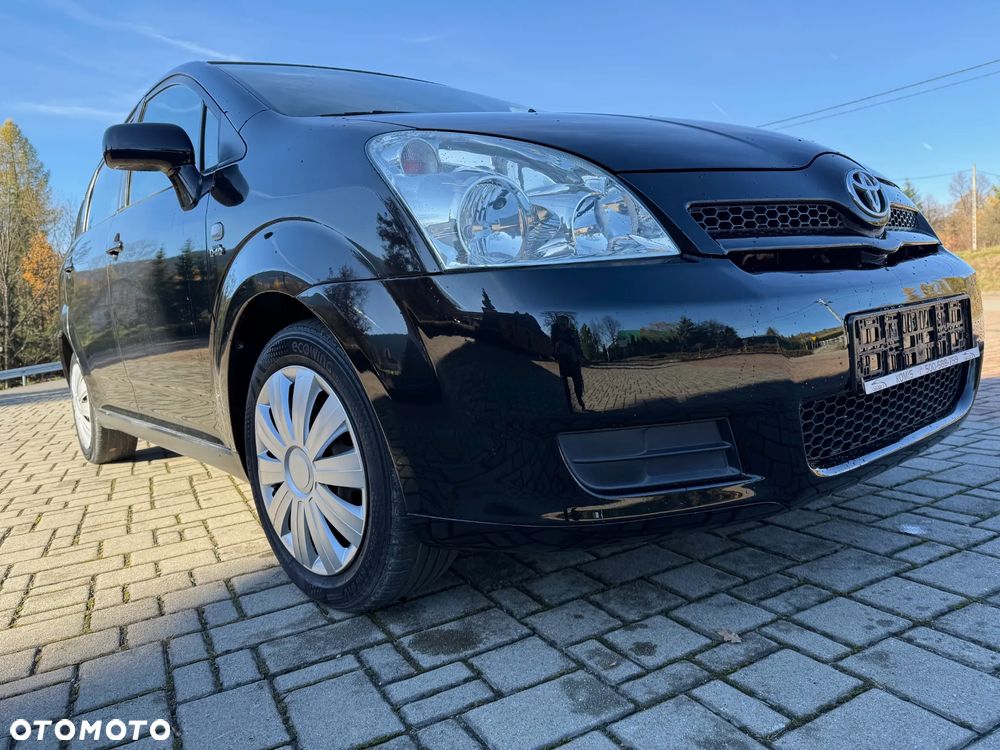 Toyota Corolla Verso 2.0 D-4D - 10