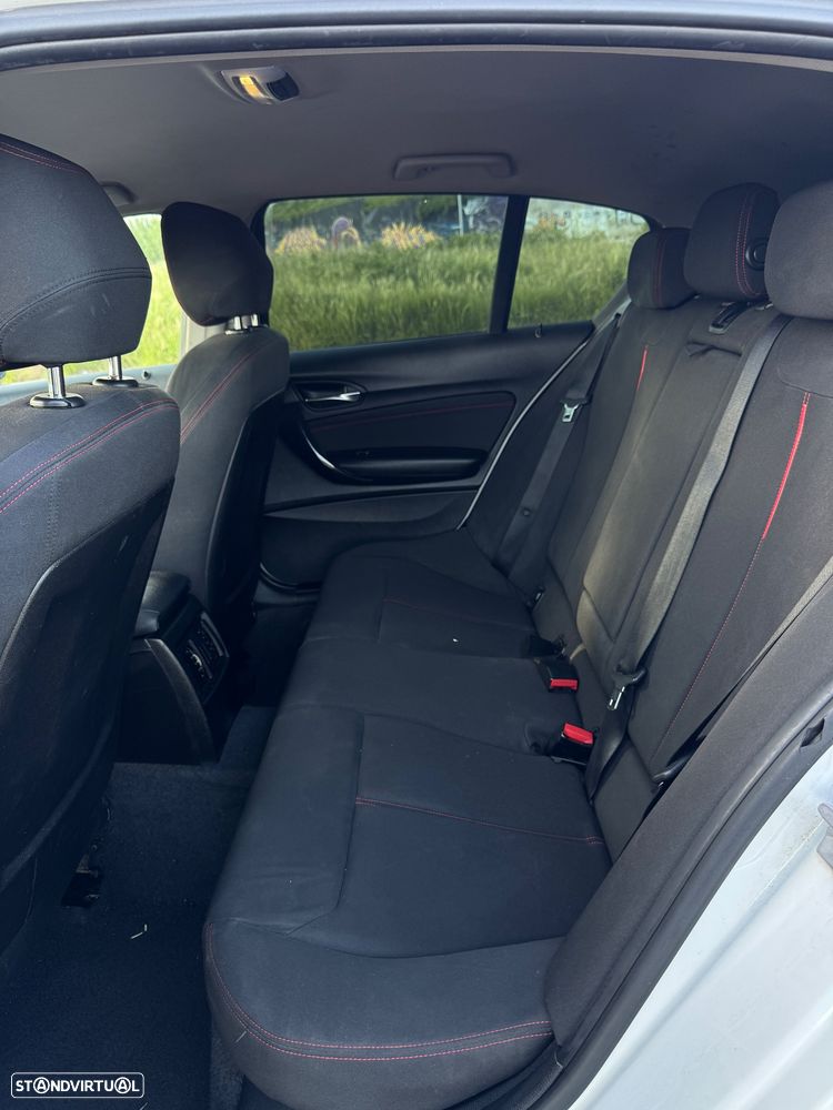 BMW 118 d Sport Line - 11