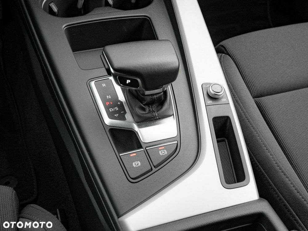 Audi A4 Limousine - 20