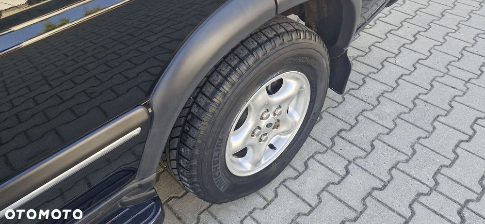Land Rover Discovery 4.0 V8 ES - 23
