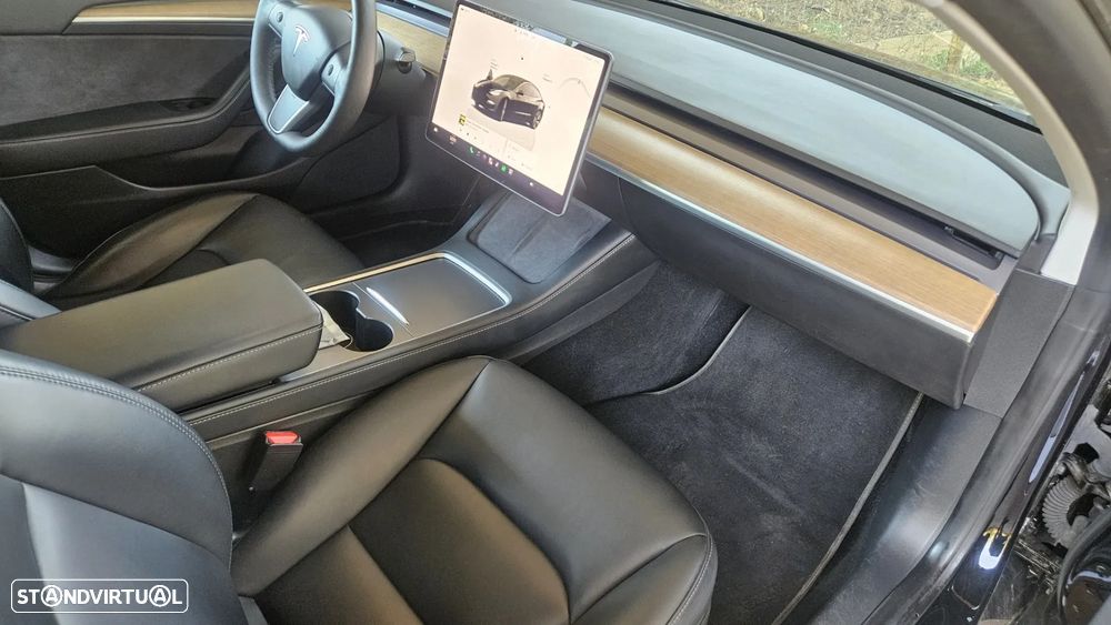 Tesla Model 3 Standard Range Plus RWD - 26