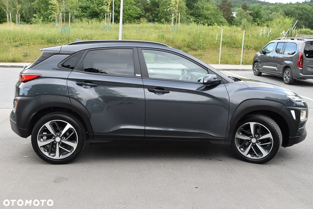 Hyundai Kona - 4