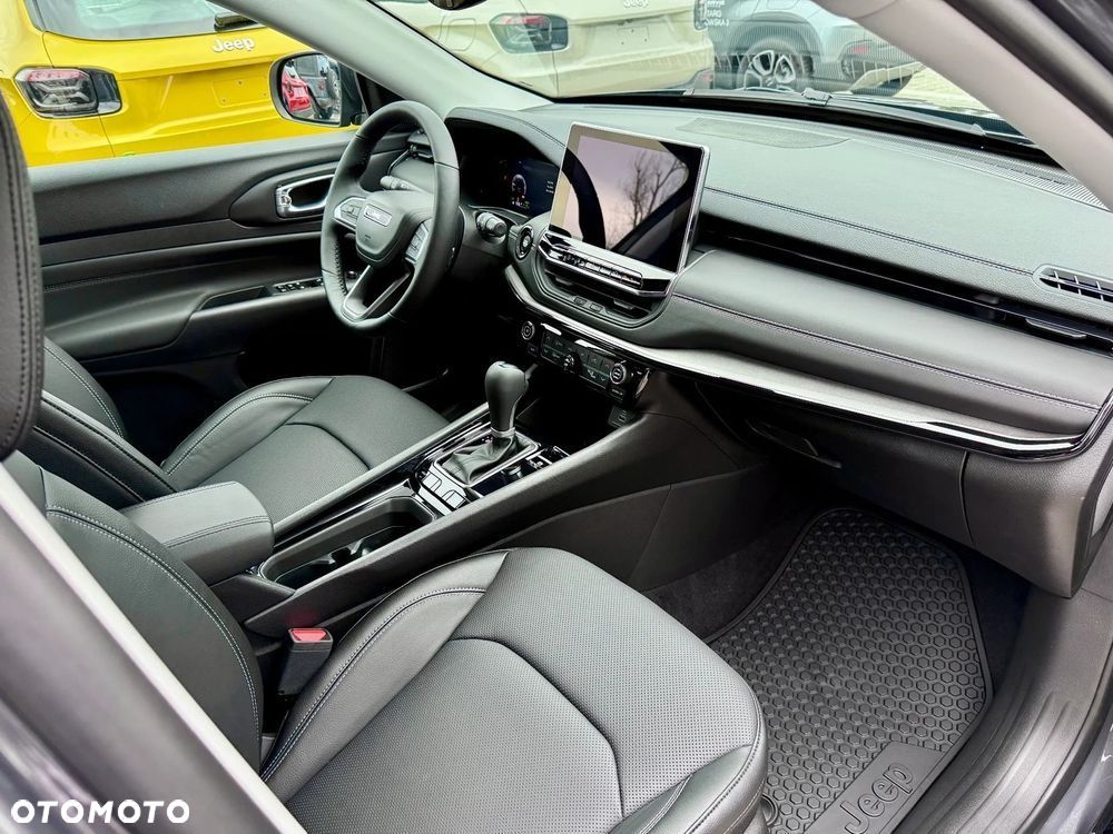 Jeep Compass 1.5 T4 mHEV Summit FWD S&S DCT - 11