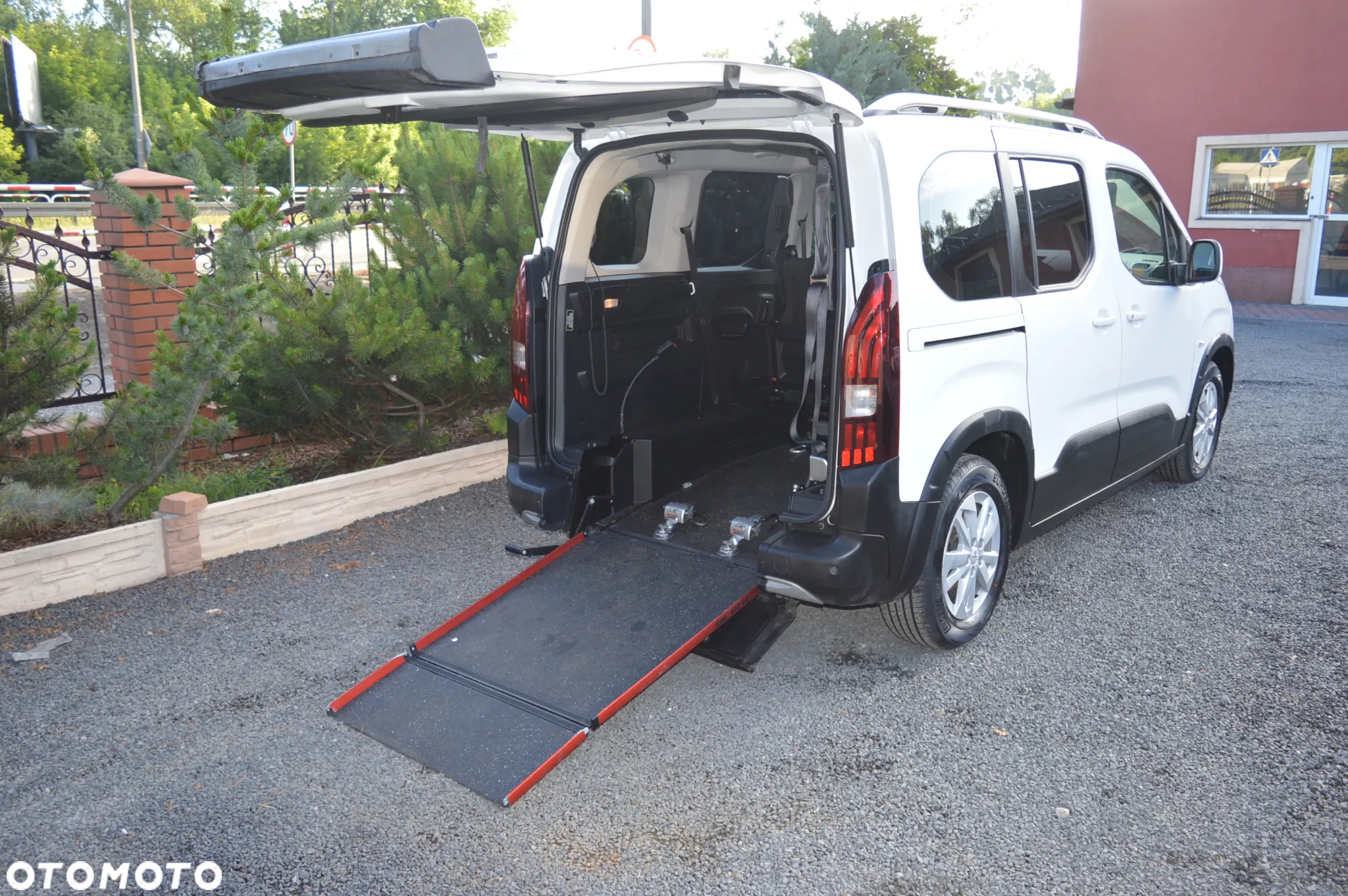 Peugeot Rifter 1.5 BlueHDI Allure Pack S&S N1 - 2