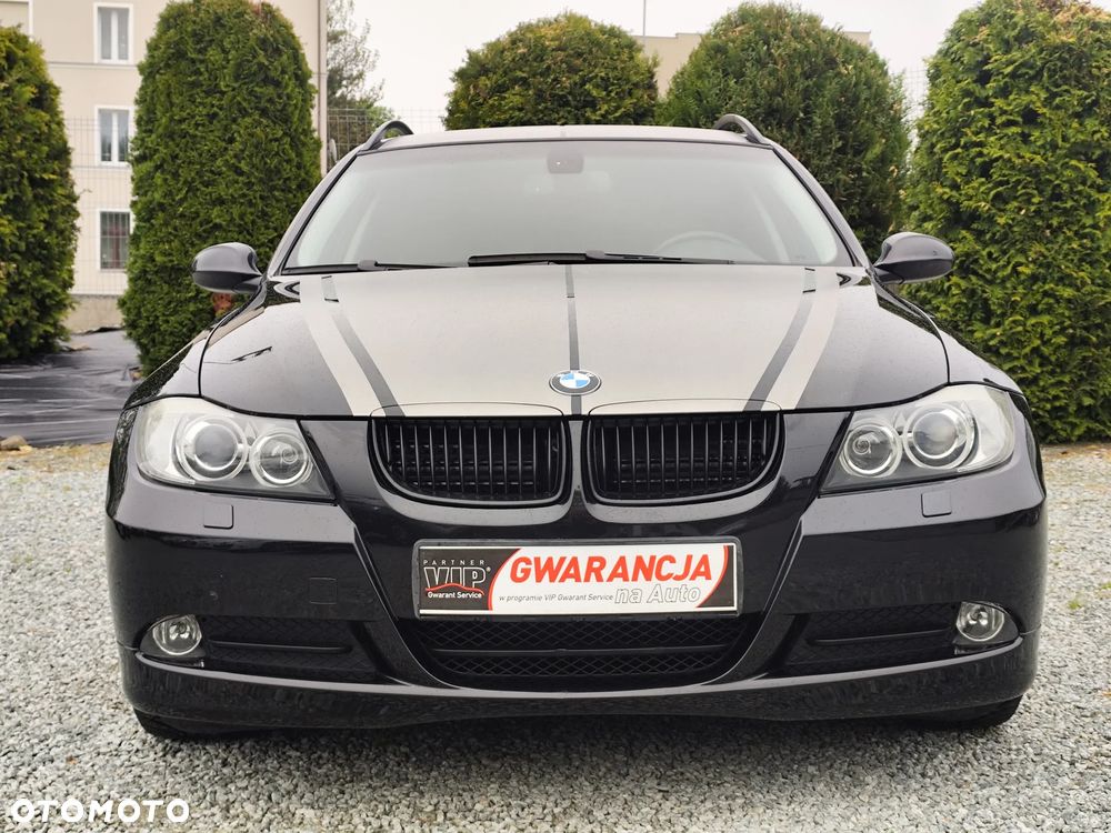 BMW Seria 3 318i - 3