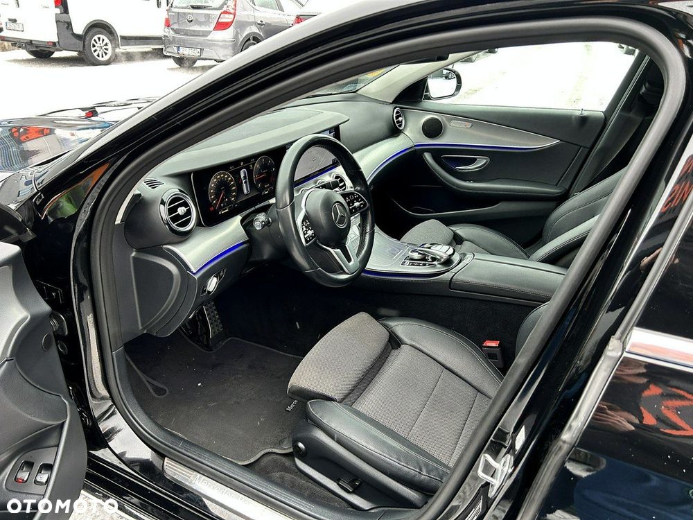 Mercedes-Benz Klasa E 200 d 9G-TRONIC AMG Line - 9