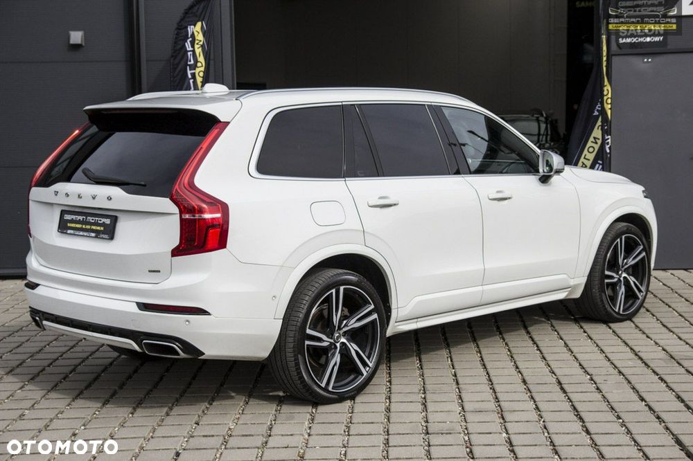 Volvo XC 90 D5 AWD R-Design 7os - 13