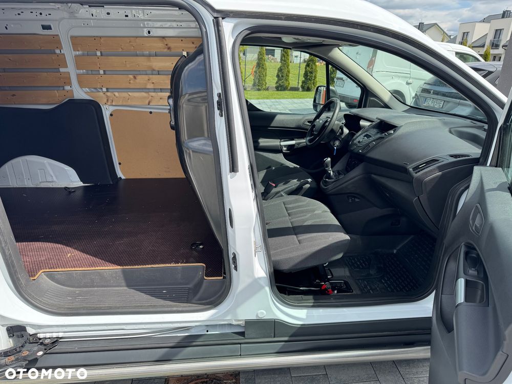 Ford Transit Connect - 8