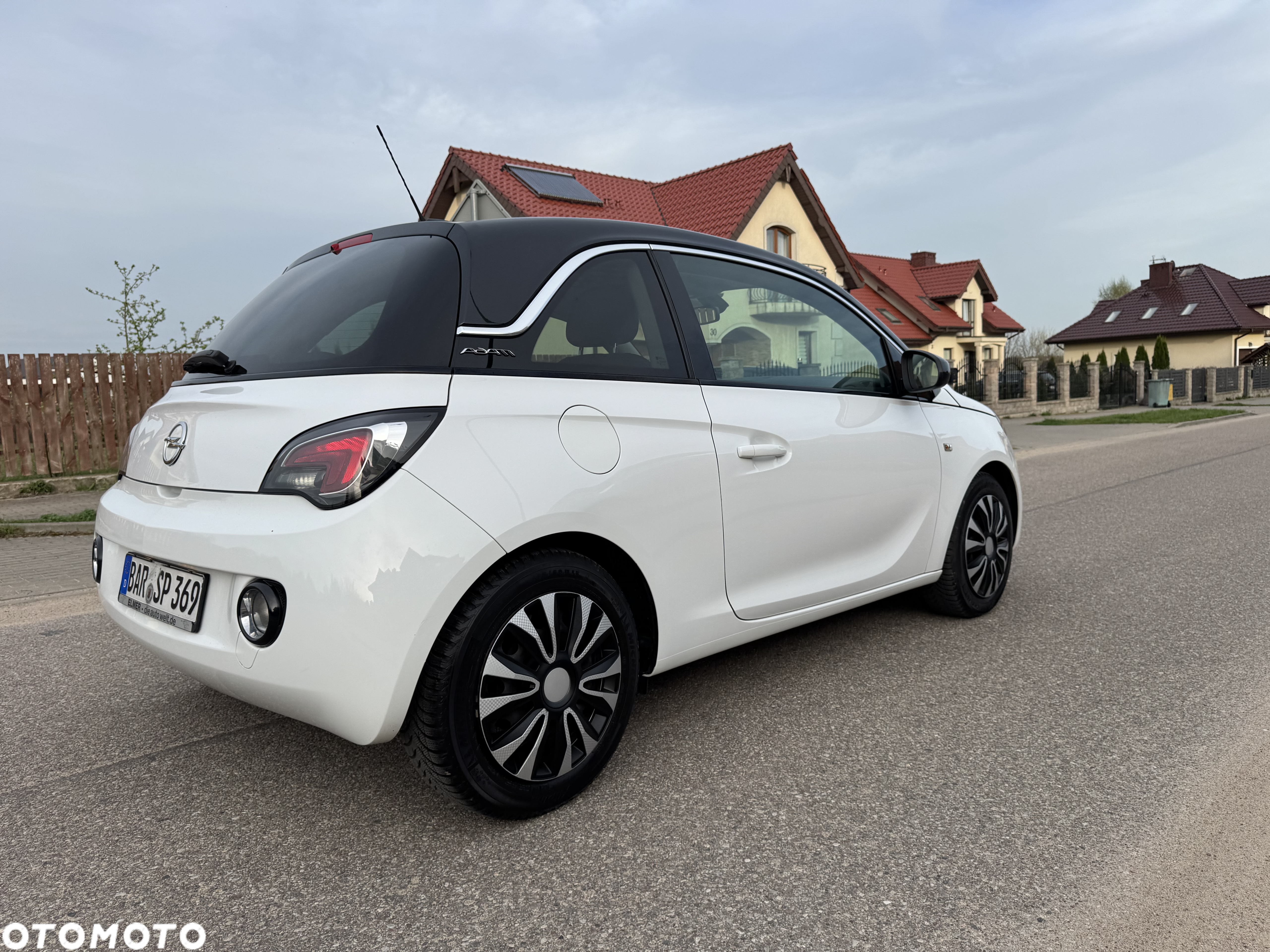 Opel Adam 1.2 Black Jack - 15