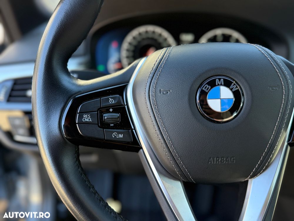 BMW Seria 5 520d xDrive AT - 5