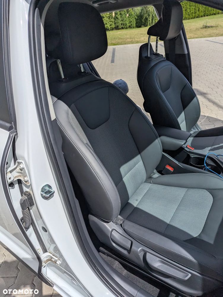 Kia Niro 1.6 GDI Hybrid L - 14
