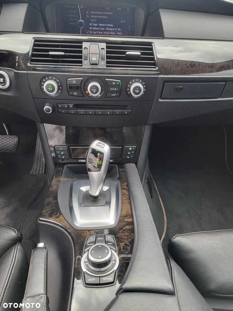 BMW Seria 5 - 21