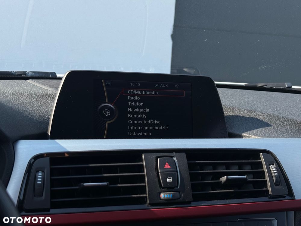BMW Seria 3 320d - 19