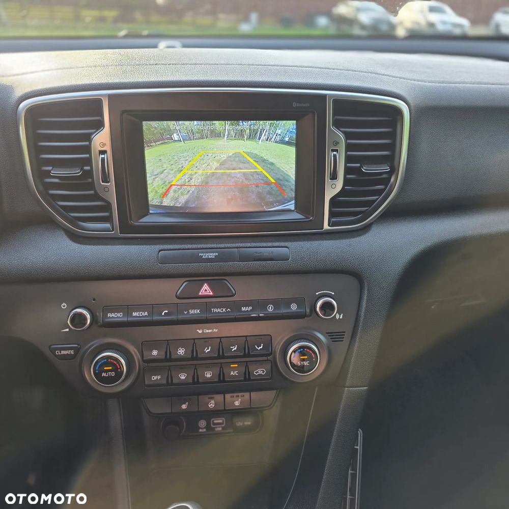 Kia Sportage 1.7 CRDI 2WD Dream-Team Edition - 15