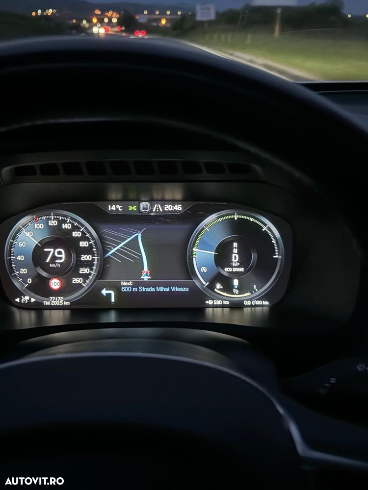 Volvo XC 90 D5 AWD Inscription - 7