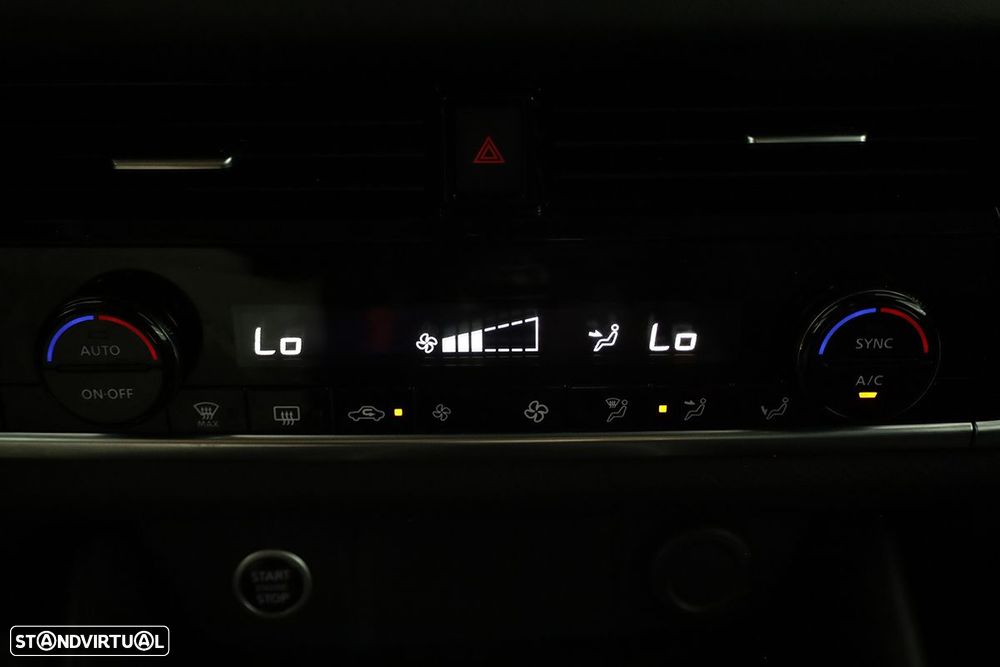 Nissan Qashqai 1.3 DIG-T N-Connecta - 13