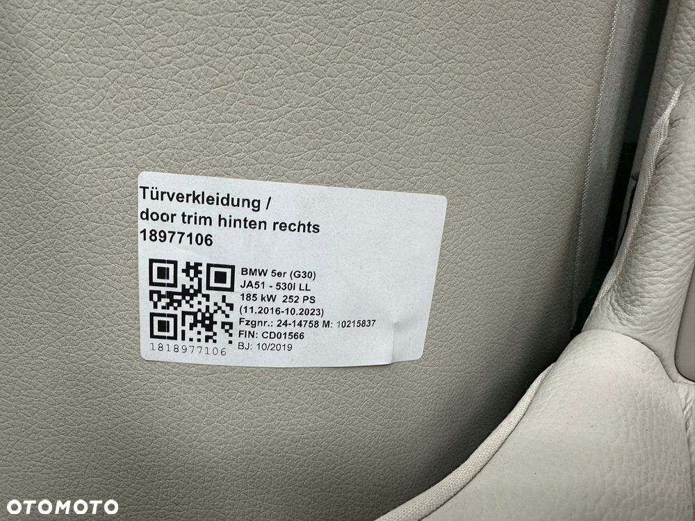 BMW 5 G30 ŚRODEK TAPICERKA FOTELE TUNEL KANAPA BOCZKI SKÓRA HARMAN KARDON - 13