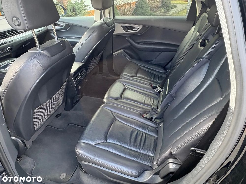 Audi Q7 3.0 TDI ultra Quattro Tiptronic - 18