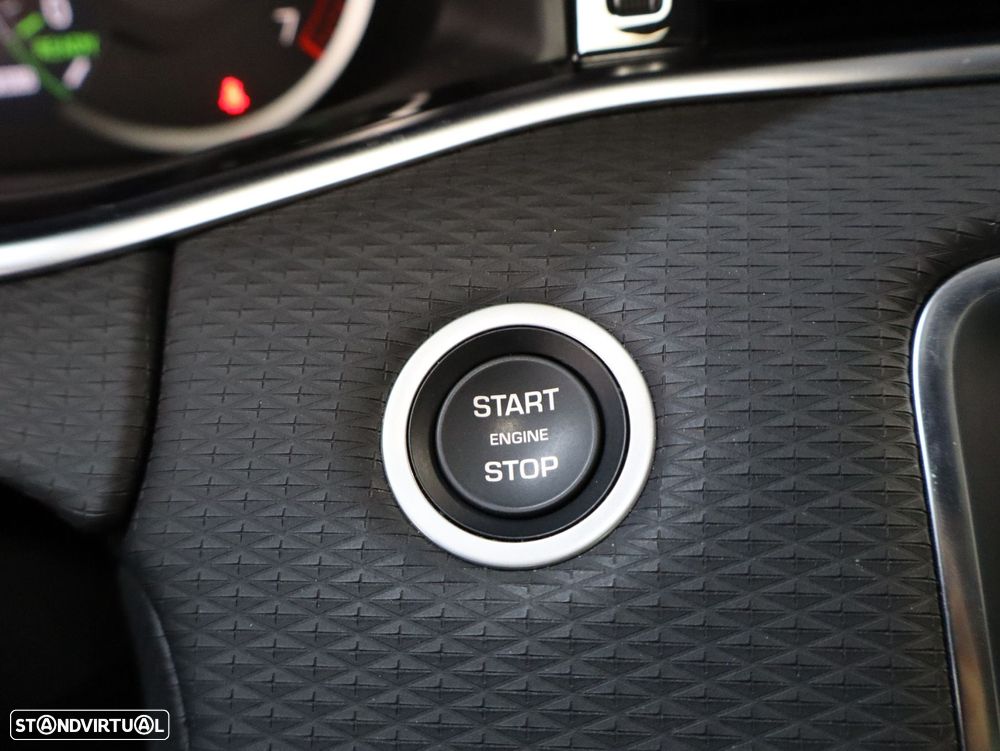 Land Rover Range Rover Evoque 1.5 P300e AWD R-Dynamic S Auto - 22