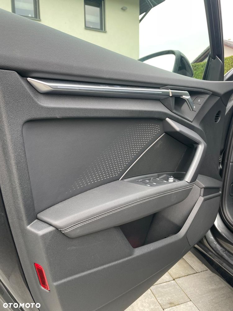 Audi A3 Sportback - 11