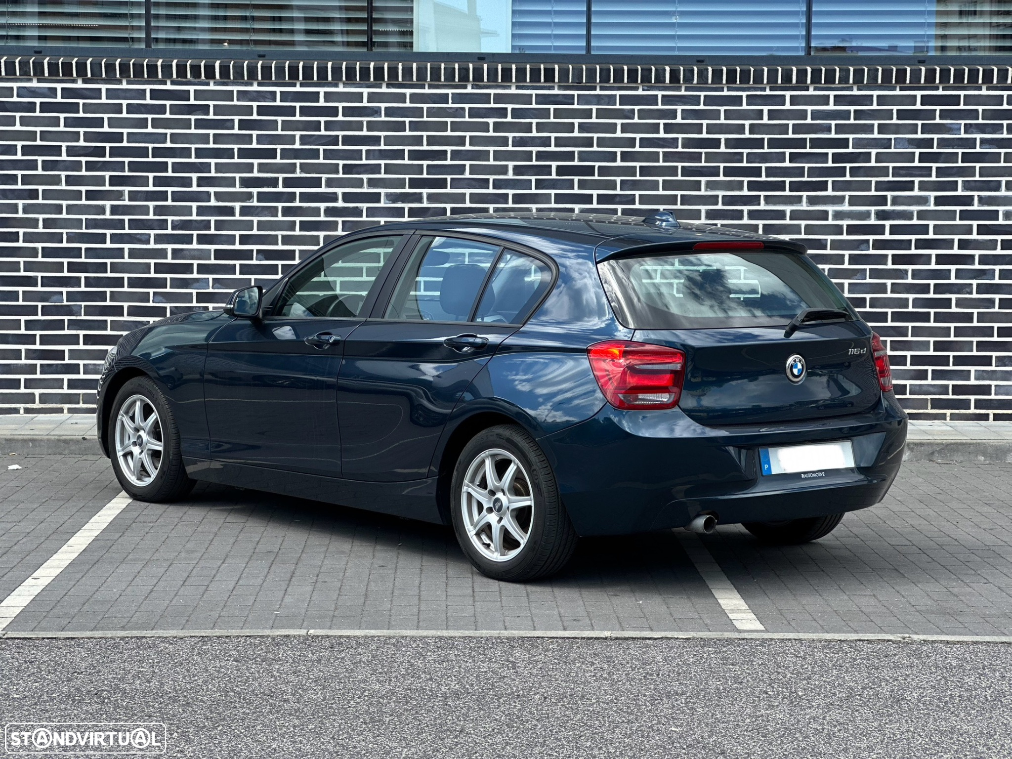 BMW 116 d EfficientDynamics - 5