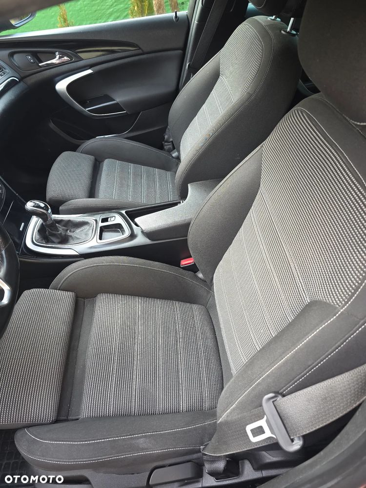 Opel Insignia - 24