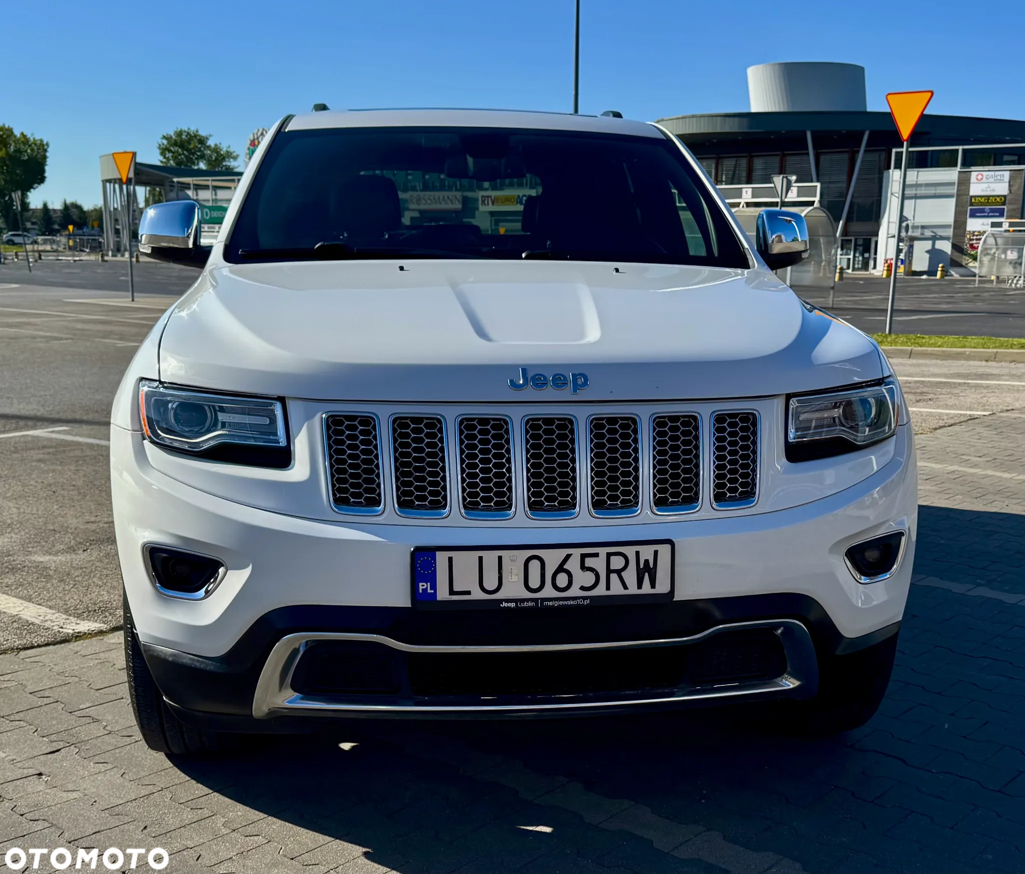 Jeep Grand Cherokee - 10