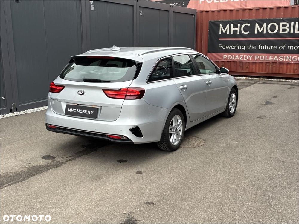 Kia Ceed 1.5 T-GDI M DCT - 15