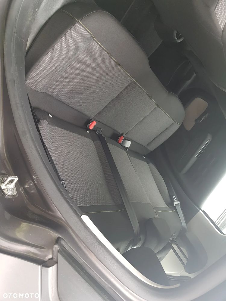 Citroën C3 1.2 PureTech Max EAT6 - 13