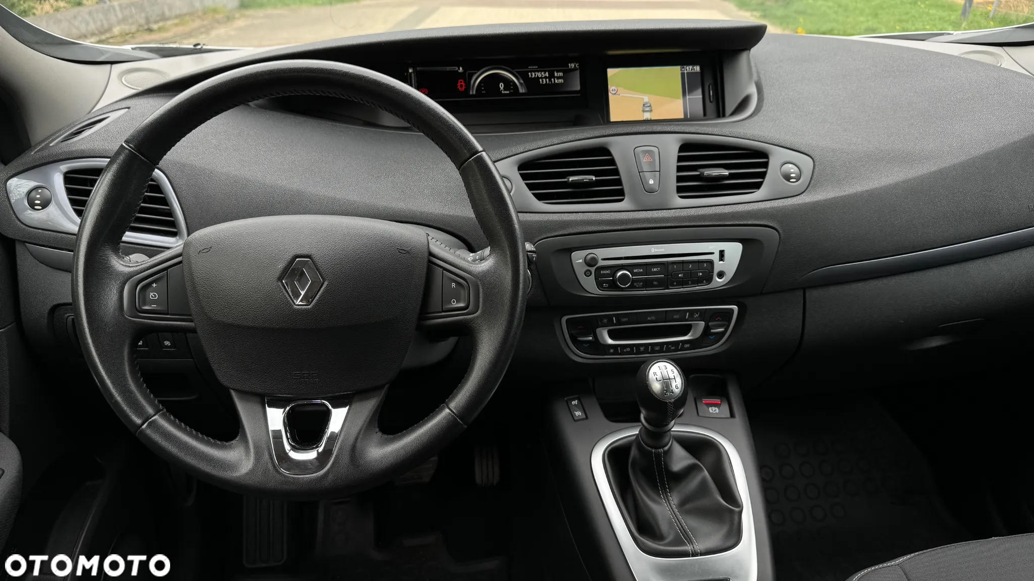 Renault Scenic - 19